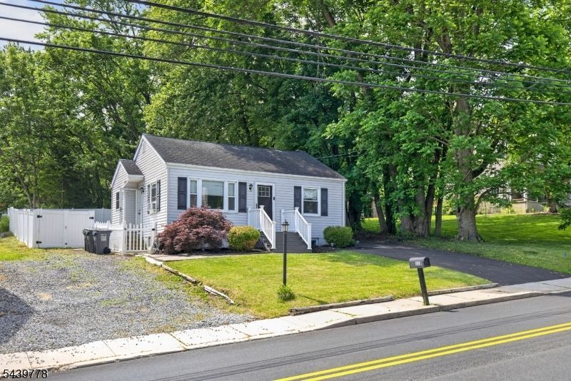 318 Greenwich St, Greenwich, NJ 08886 Main Photo