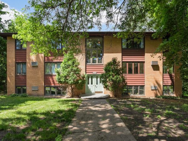 2301 Unity Avenue N, Golden Valley, MN 55422