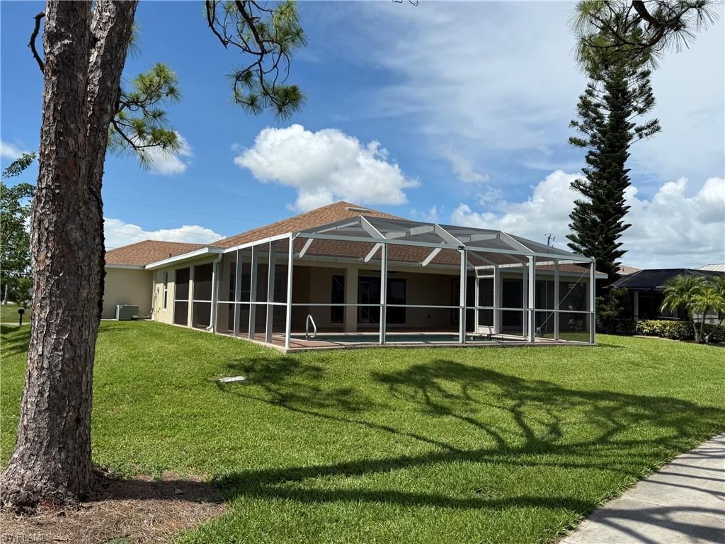 1402 SW 16th Ter, Cape Coral, FL 33991 Photo