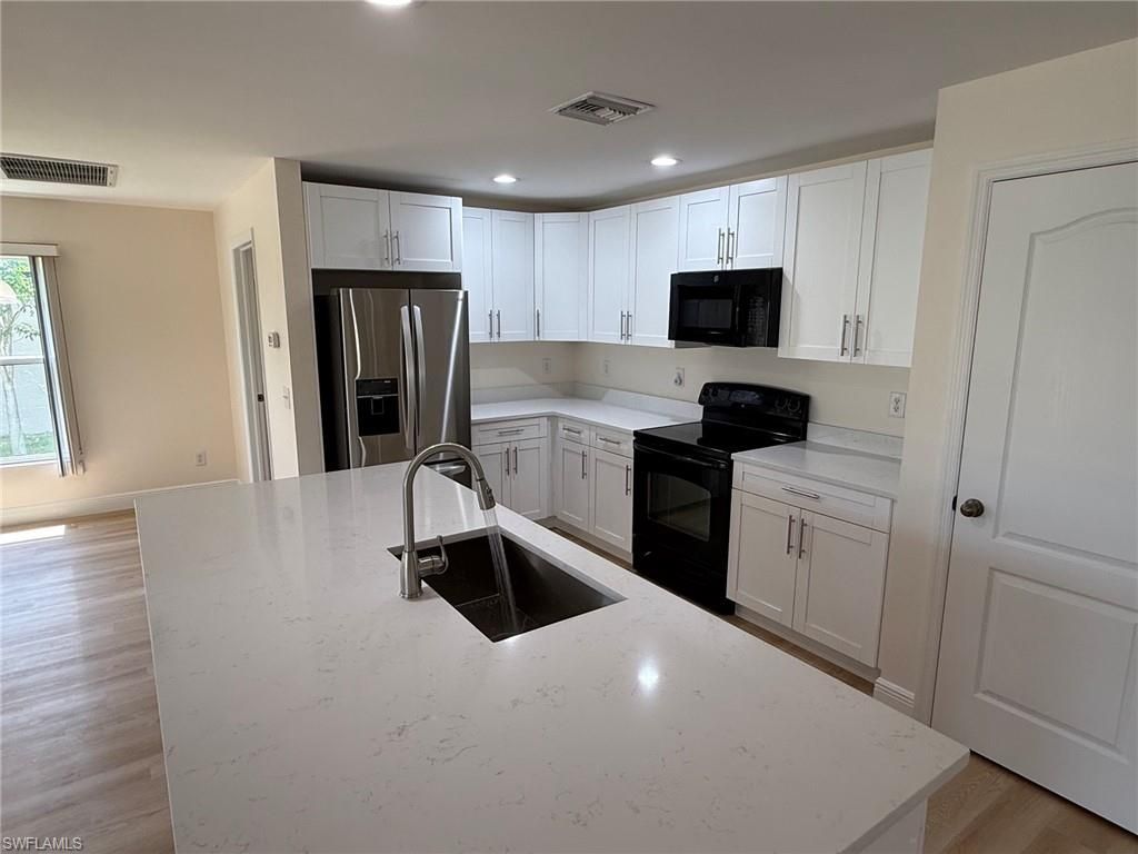 1402 SW 16th Ter, Cape Coral, FL 33991 Photo