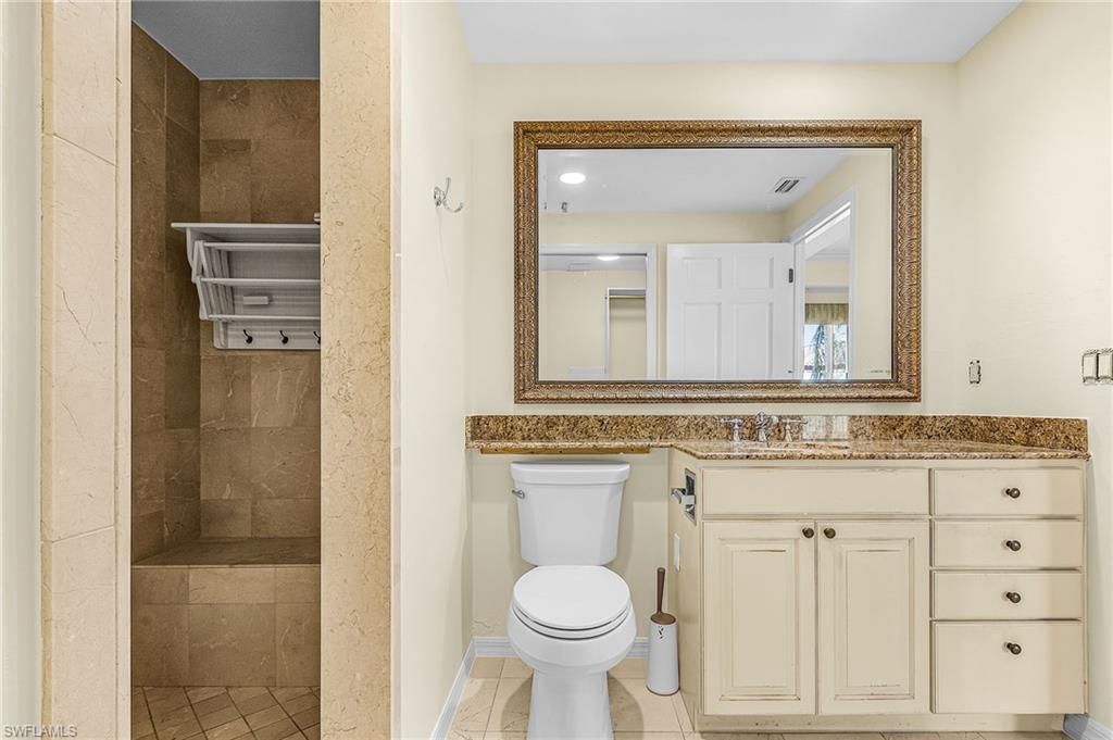 221 9th St S, Unit 301, Naples, FL 34102 Photo