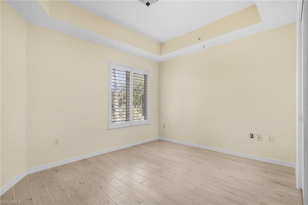 221 9th St S, Unit 301, Naples, FL 34102 Photo