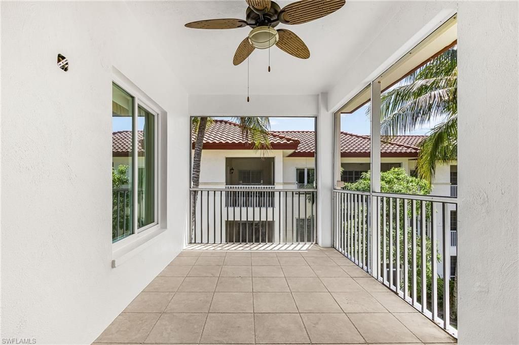 221 9th St S, Unit 301, Naples, FL 34102 Photo
