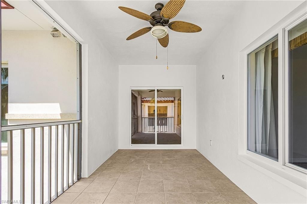 221 9th St S, Unit 301, Naples, FL 34102 Photo