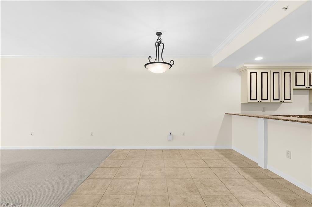 221 9th St S, Unit 301, Naples, FL 34102 Photo