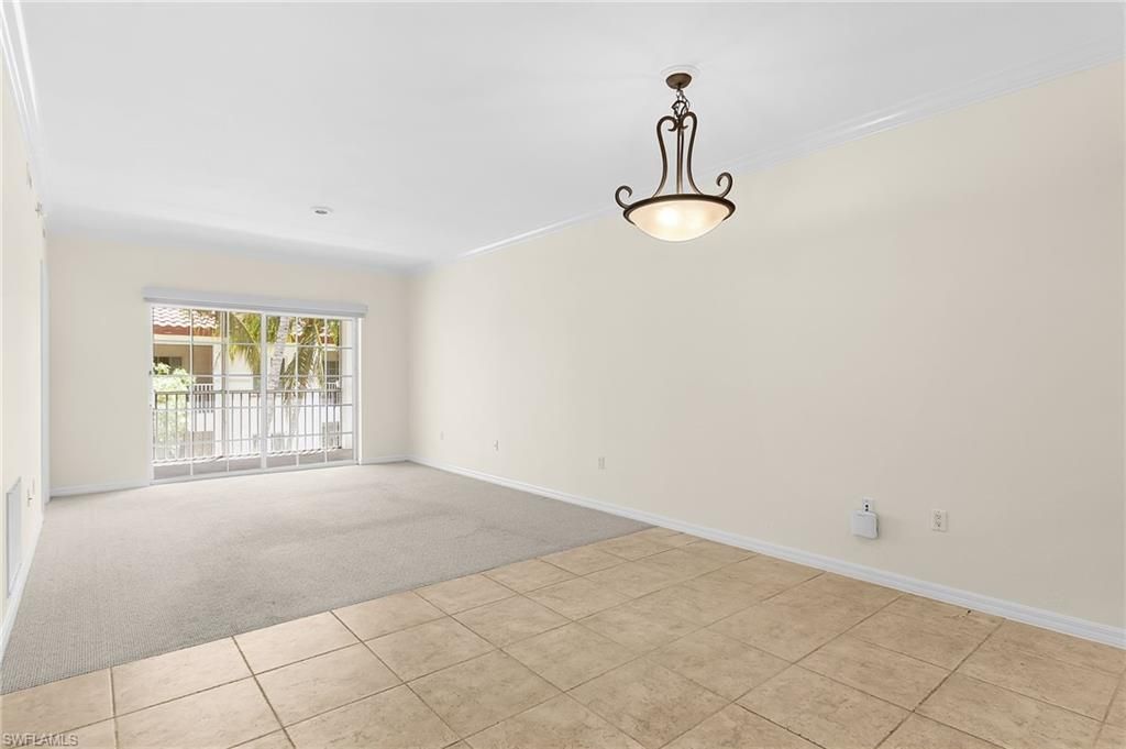 221 9th St S, Unit 301, Naples, FL 34102 Photo