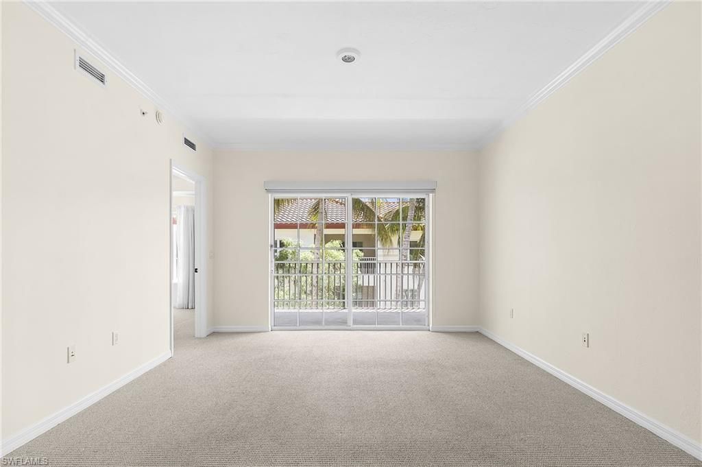 221 9th St S, Unit 301, Naples, FL 34102 Photo