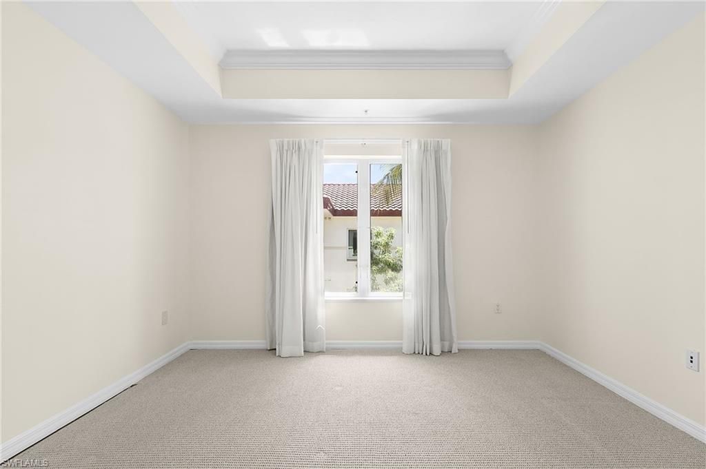 221 9th St S, Unit 301, Naples, FL 34102 Photo