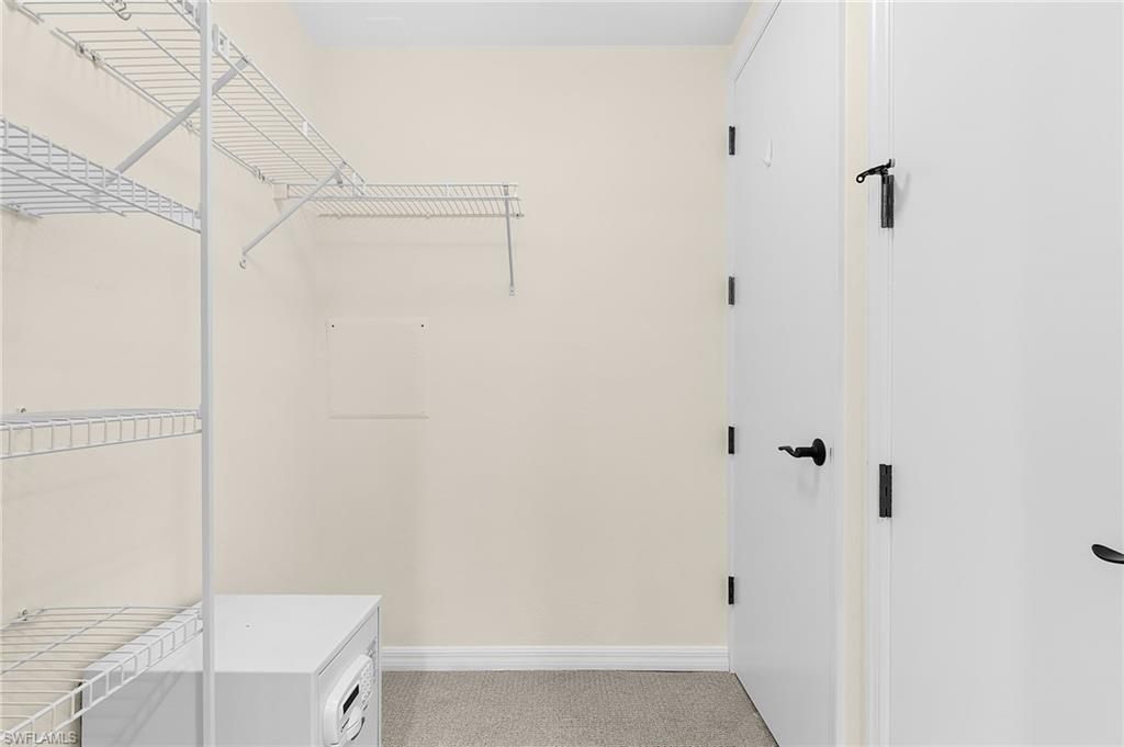 221 9th St S, Unit 301, Naples, FL 34102 Photo