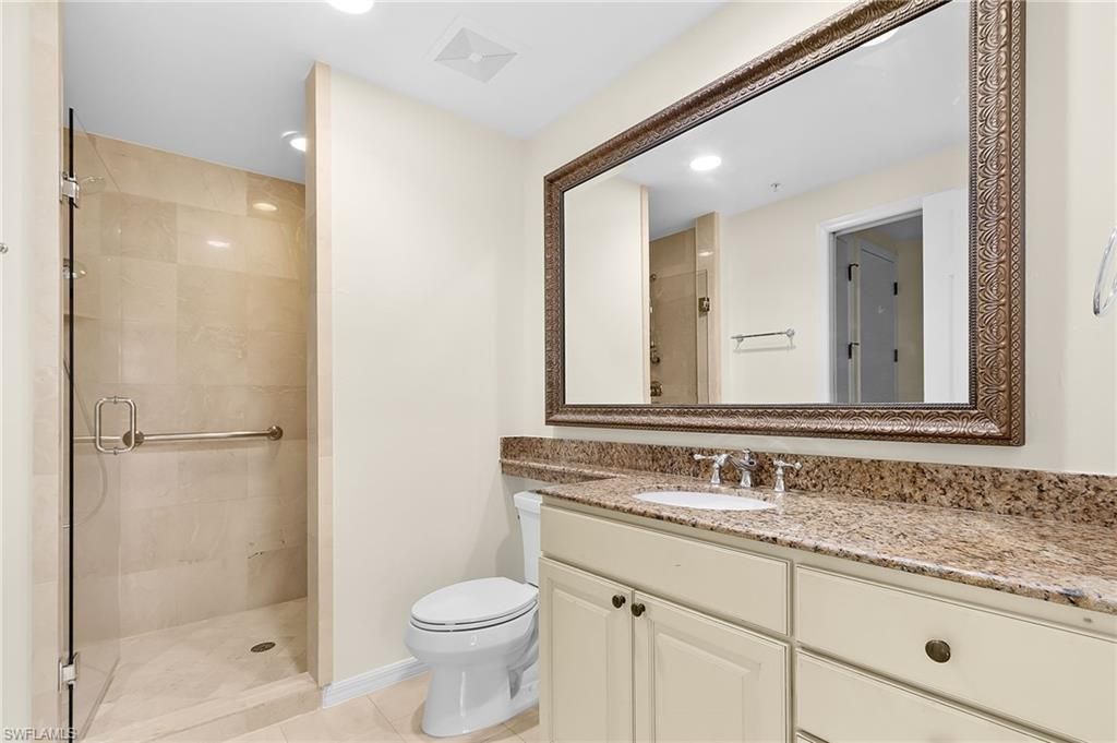 221 9th St S, Unit 301, Naples, FL 34102 Photo