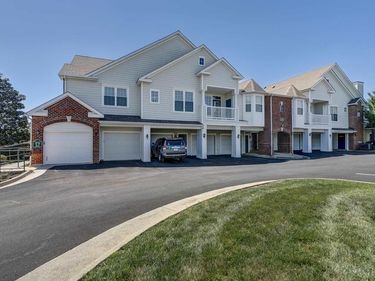 830 BEVERLEY DR, Unit 350, CHARLOTTESVILLE, VA 22911