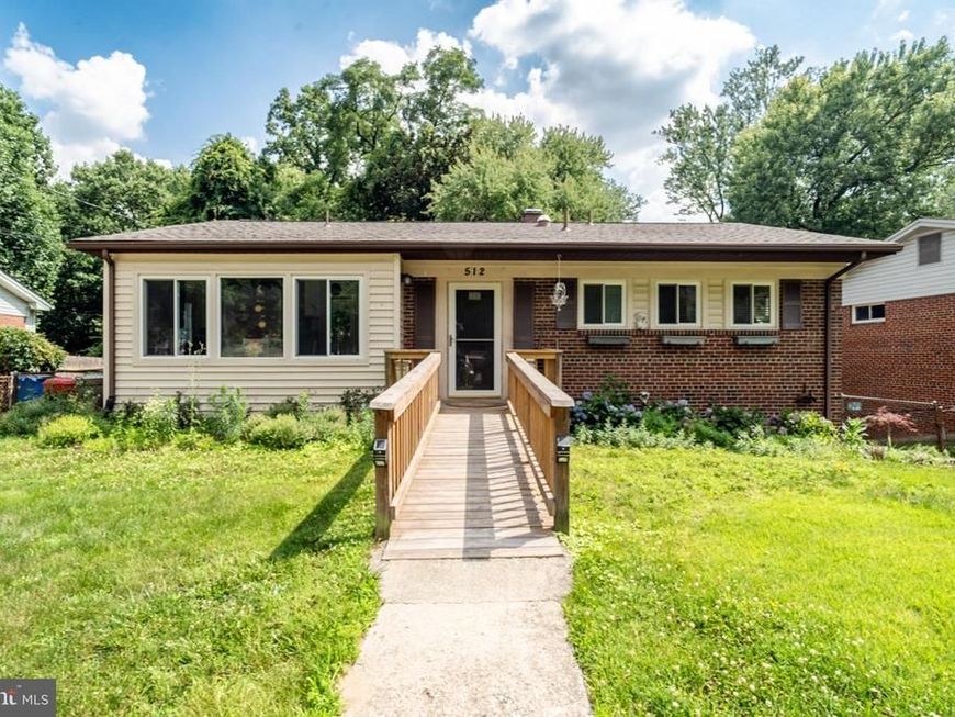 512 Waterford Road, Silver Spring, MD 20901 Main Photo