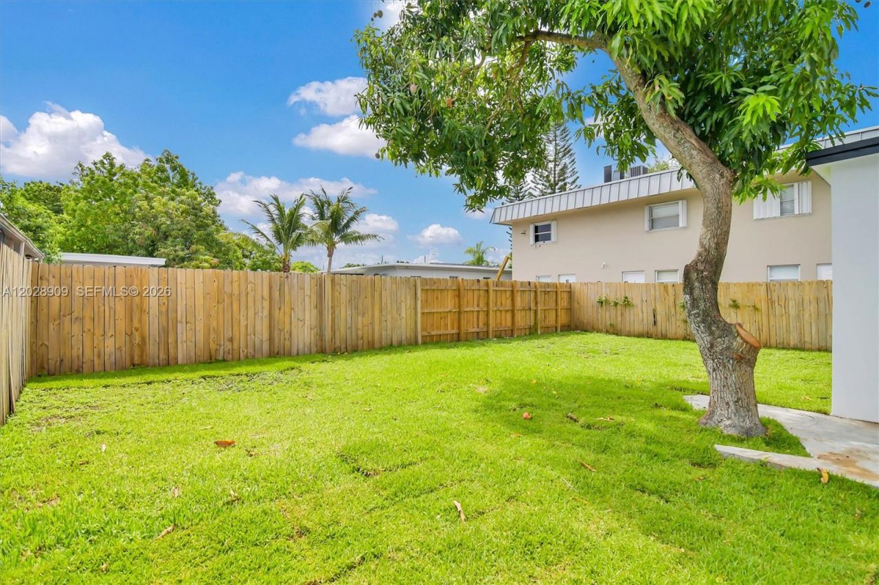 85 SW 30th Ave , Miami, FL 33135 Photo