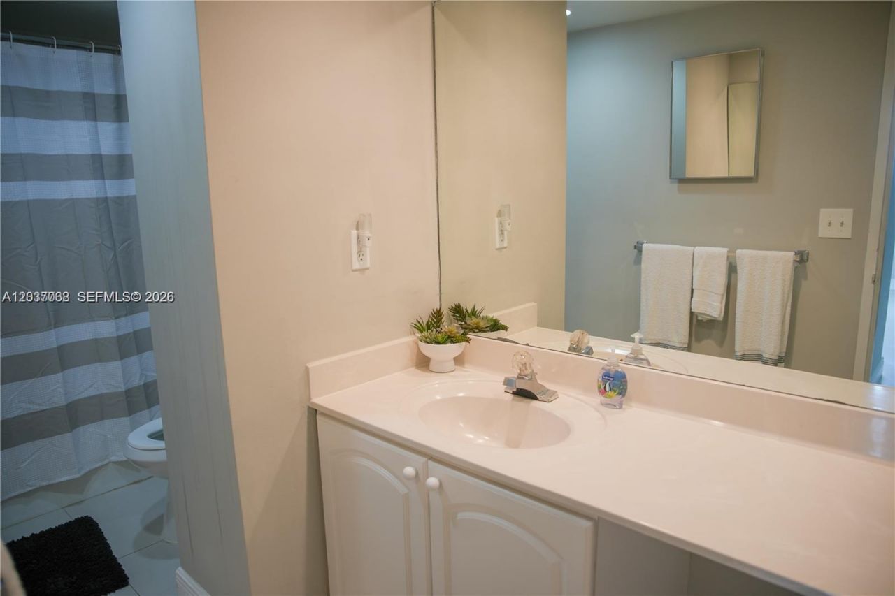 4001 S Ocean Dr , Unit 11A, Hollywood, FL 33019 Photo