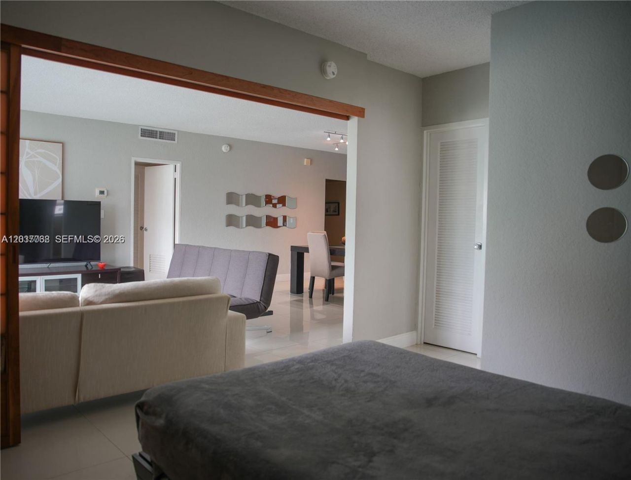 4001 S Ocean Dr , Unit 11A, Hollywood, FL 33019 Photo