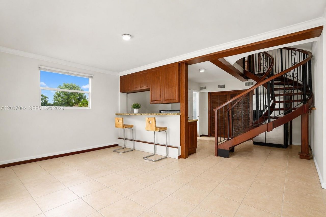 300 SW 123rd Ave, Miami, FL 33184 Photo