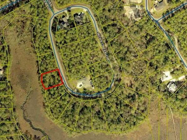 Lot 4 Cross Creek Circle, Freeport, FL 32439