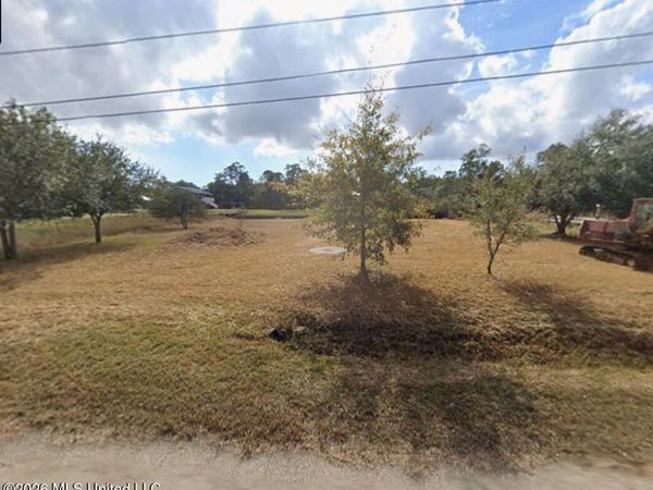Kament Street, Bay Saint Louis, MS 39520