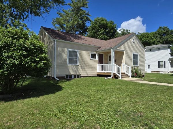 2201 6th Street, Monroe, WI 53566