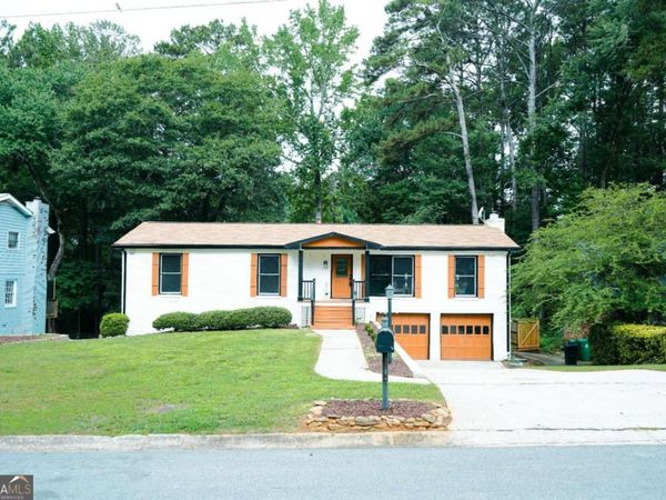 1572 Darwen Lane, Tucker, GA 30084