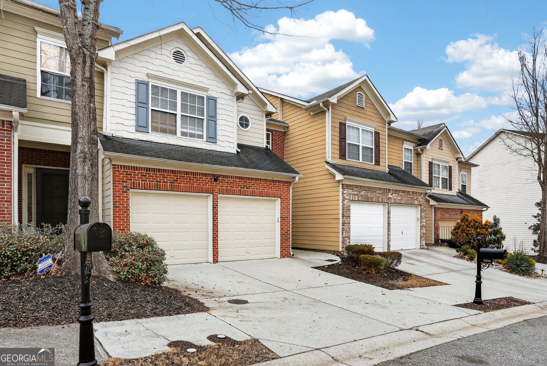 5556 Cascade Run, Atlanta, GA 30336 Main Photo