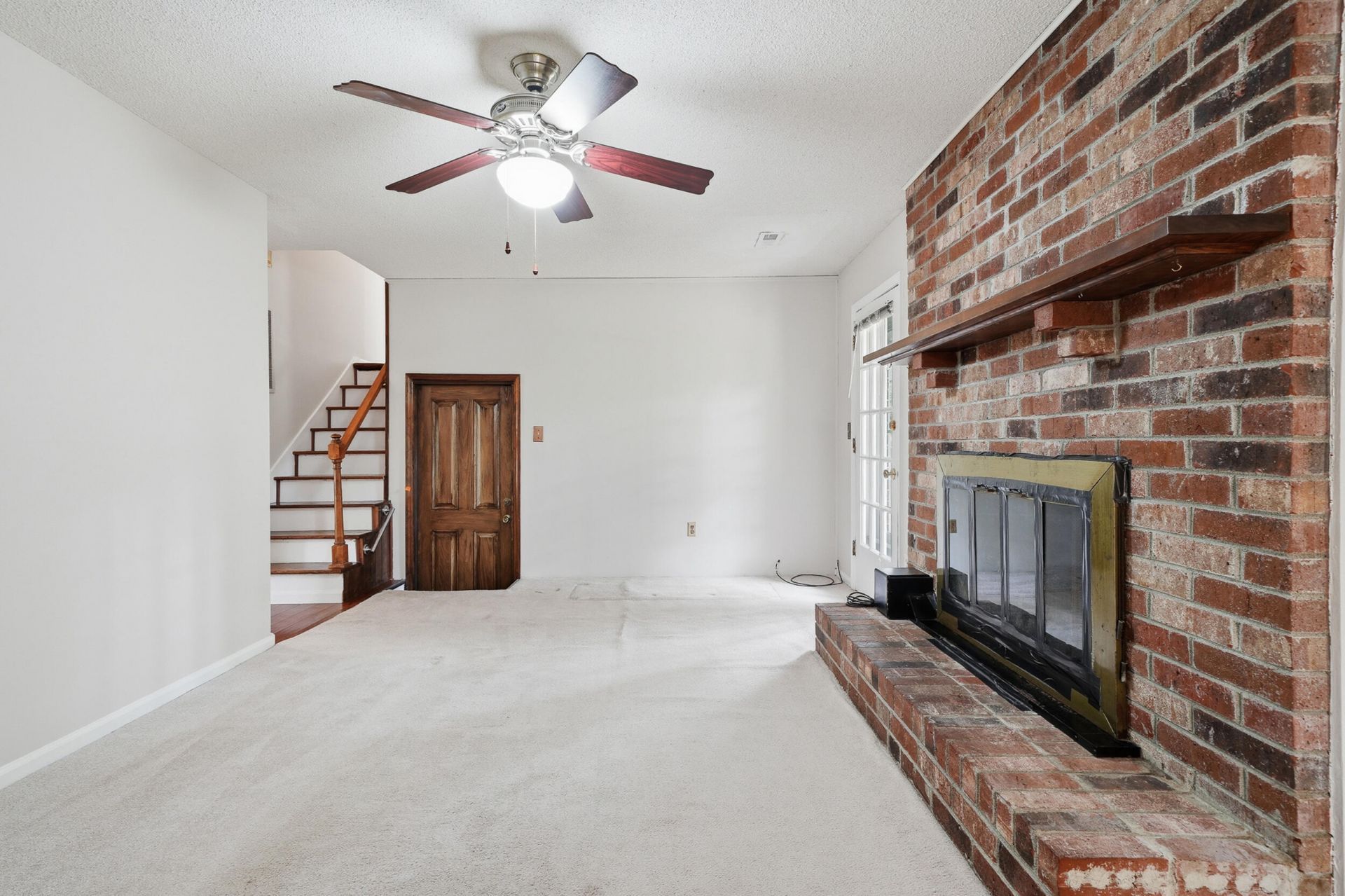 232 Canaberry Circle Photo 12