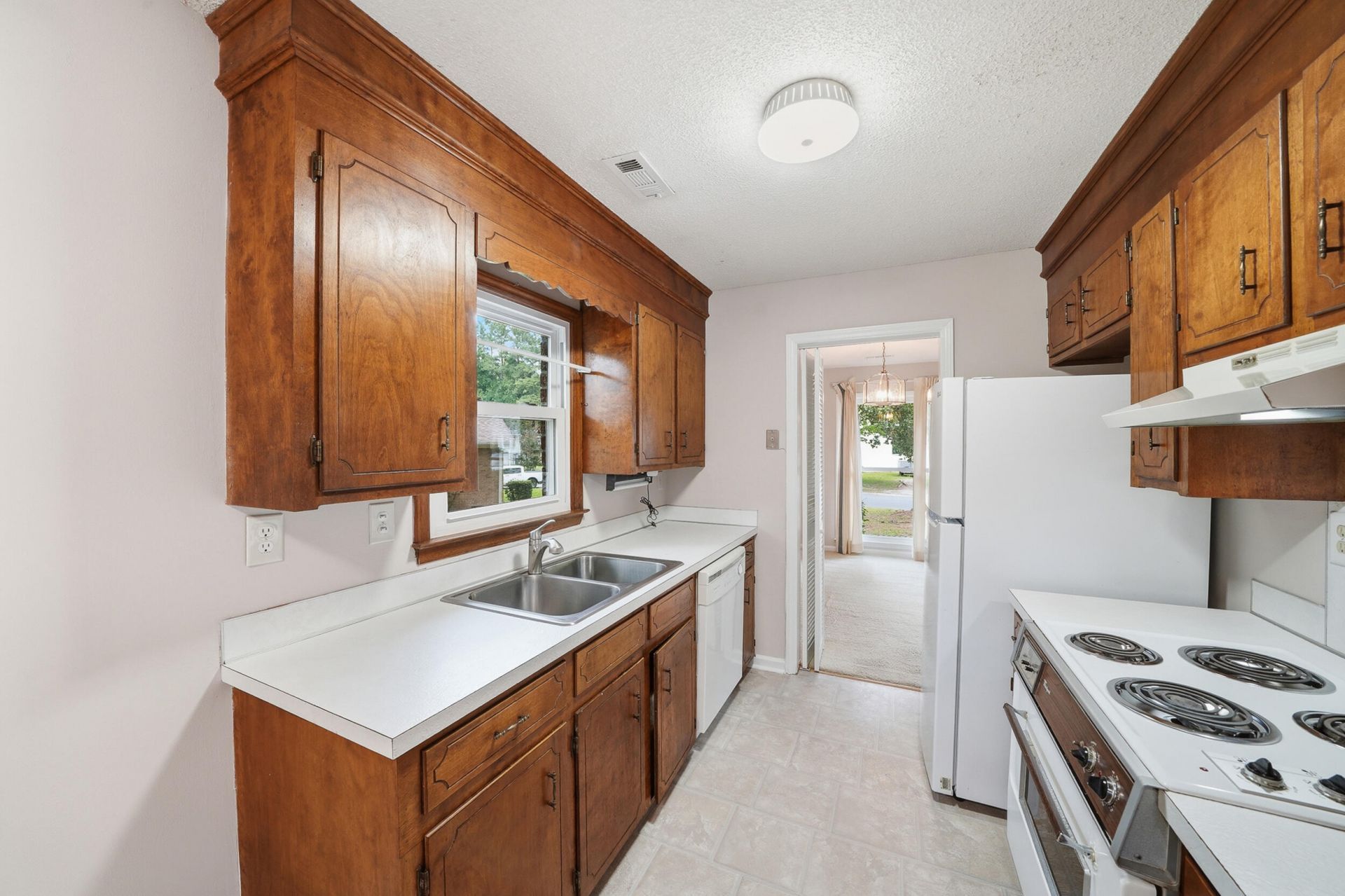 232 Canaberry Circle Photo 15