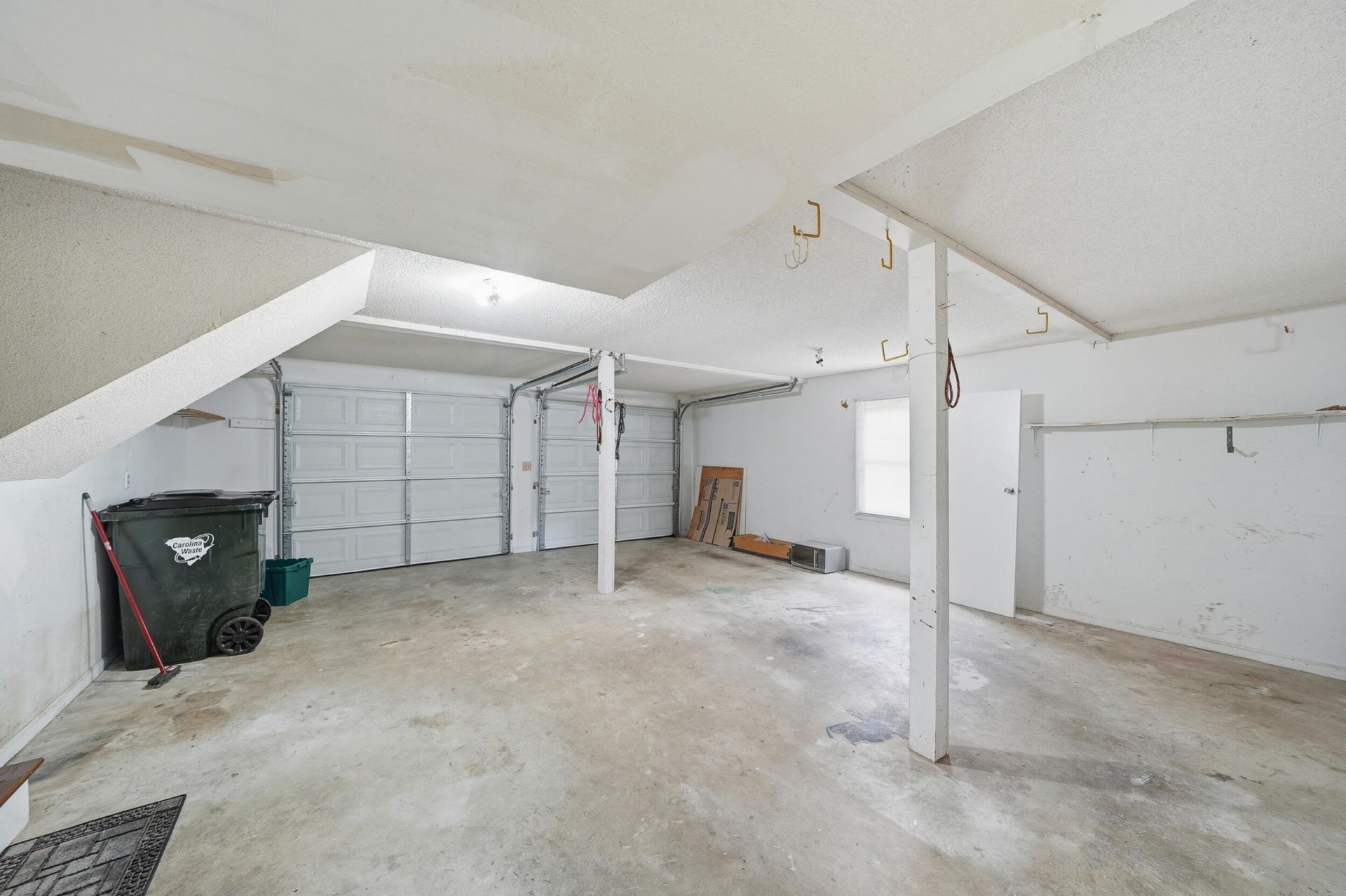 232 Canaberry Circle Photo 28