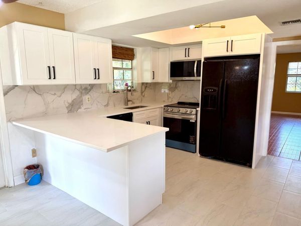 1235 Rowayton Circle, Wellington, FL 33414