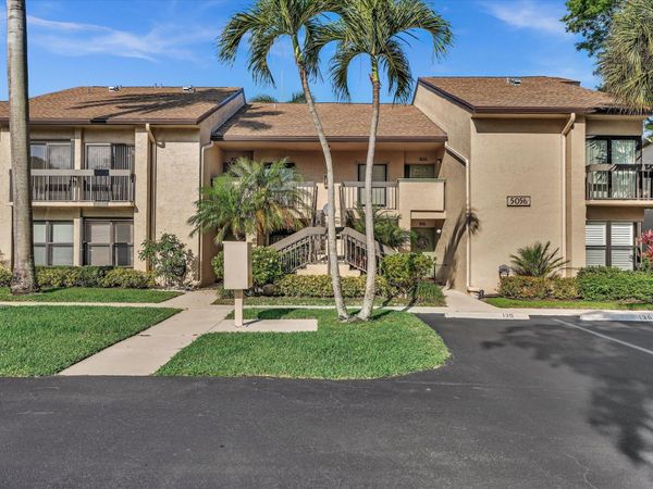 5056 Oakhill Lane, Unit 825, Delray Beach, FL 33484