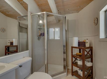 3045 Nevada Avenue, South Lake Tahoe, CA 96150 Photo