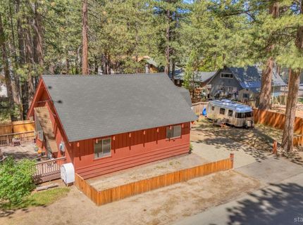 3045 Nevada Avenue, South Lake Tahoe, CA 96150 Photo