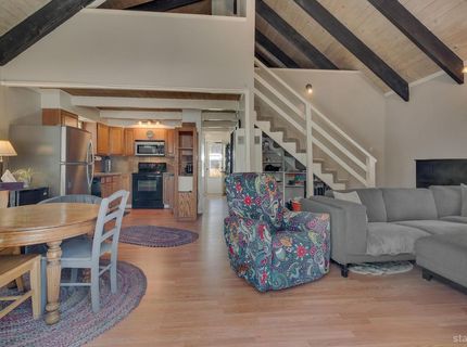 3045 Nevada Avenue, South Lake Tahoe, CA 96150 Photo