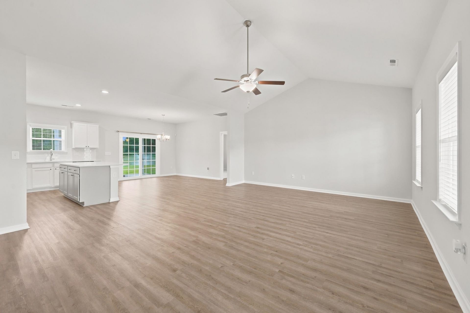 40 Little Peru Ct.  Photo 12