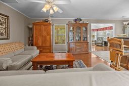 5801 Swift St. photo 4