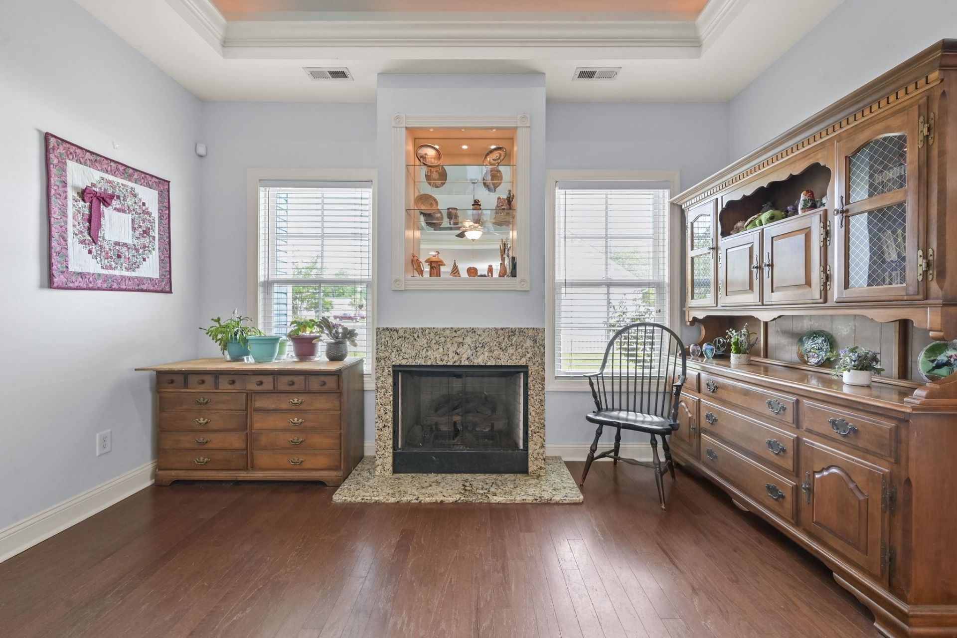 188 Dowenbury Dr. Photo 12
