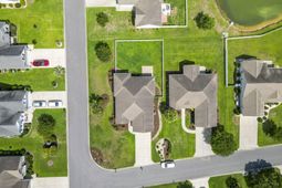 188 Dowenbury Dr. photo 4