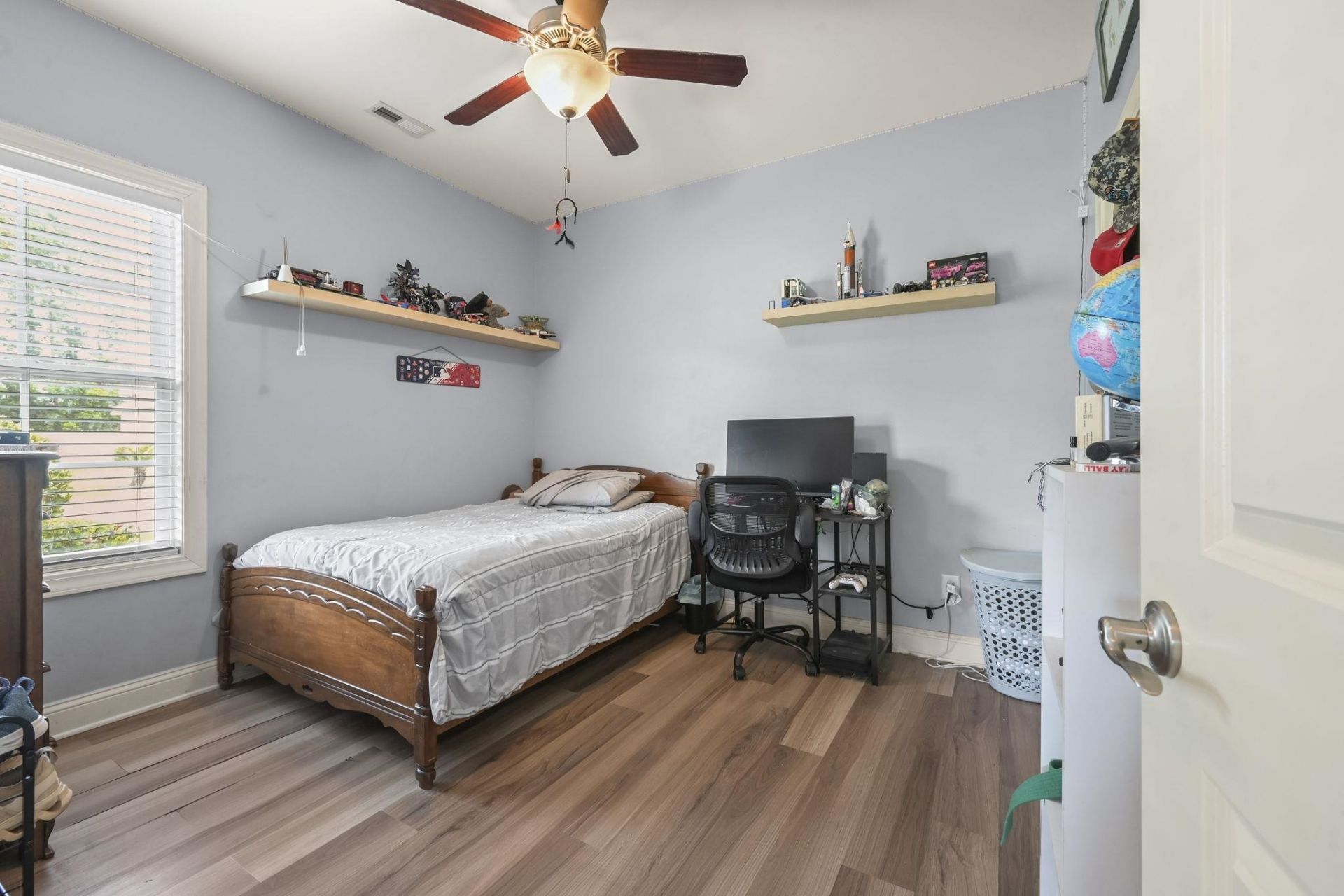 188 Dowenbury Dr. Photo 30