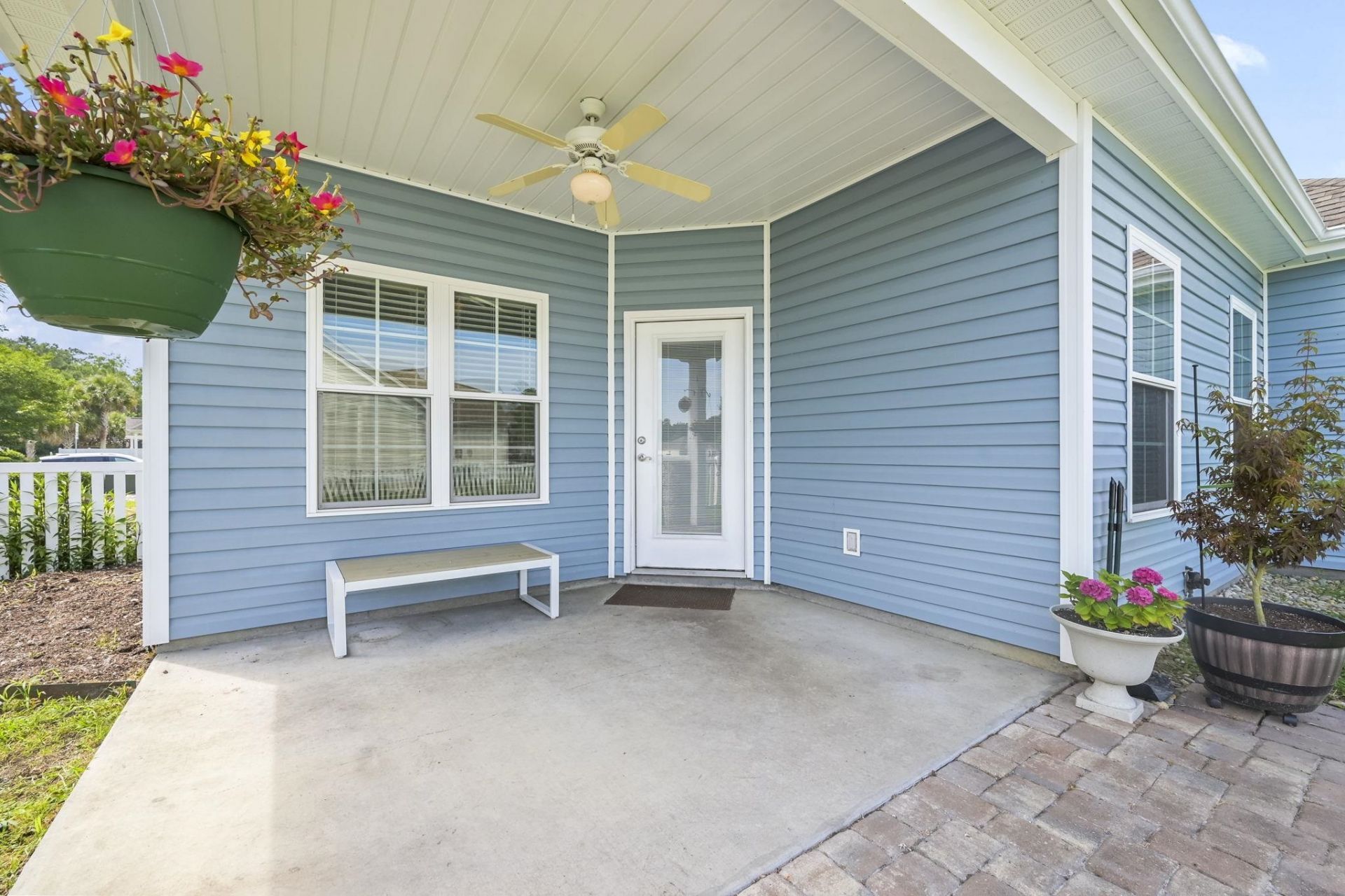 188 Dowenbury Dr. Photo 33