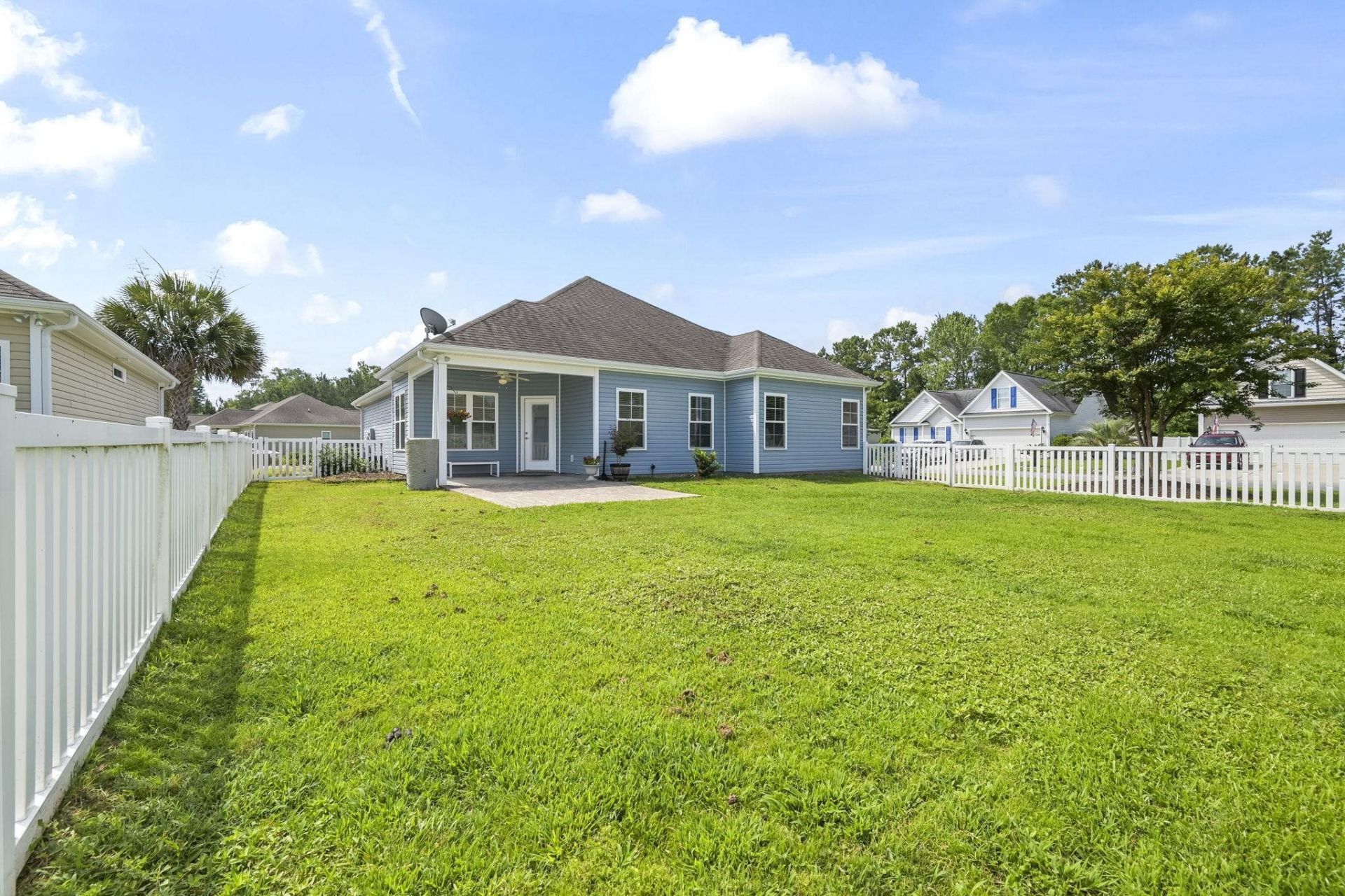 188 Dowenbury Dr. Photo 35