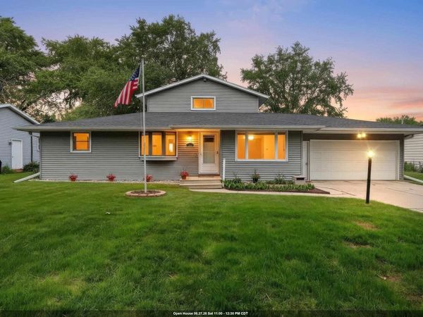 1248 APRIL LANE, Green Bay, WI 54304