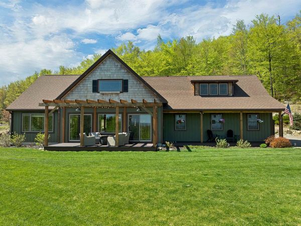 11 Vail Road, Sanbornton, NH 03269