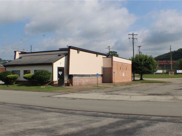 90 Chamber Plaza, Charleroi, PA 15022