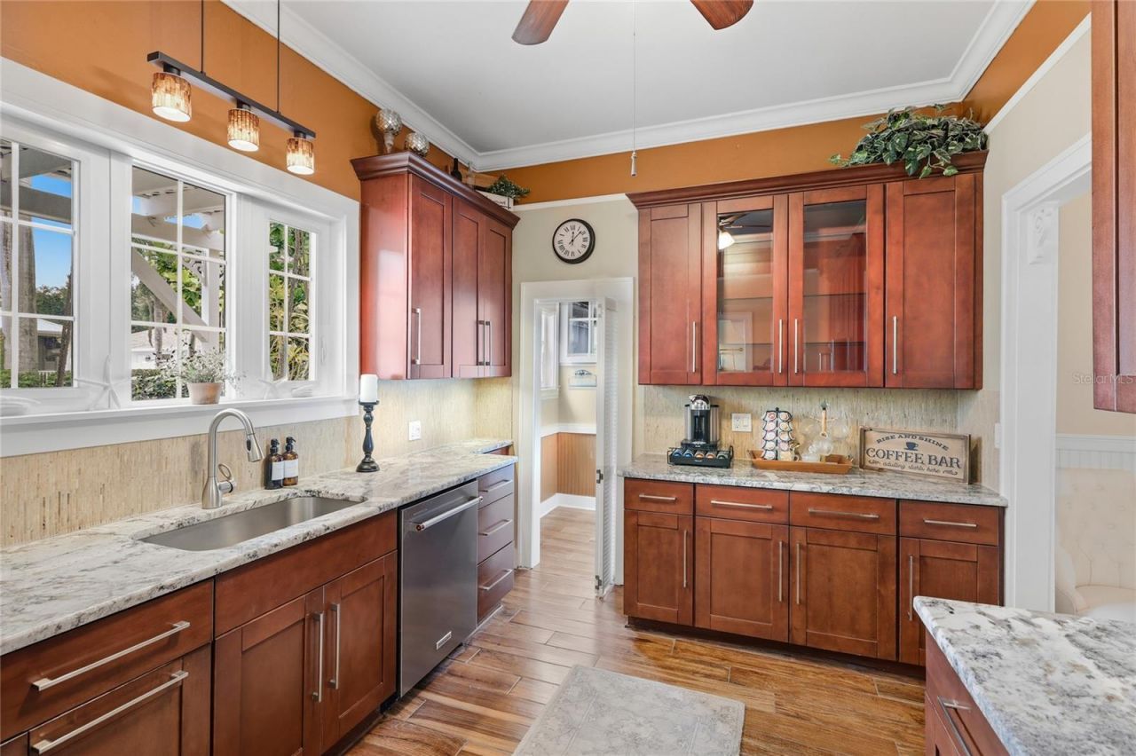 1625 1st Avenue E, Bradenton, FL 34208 Photo