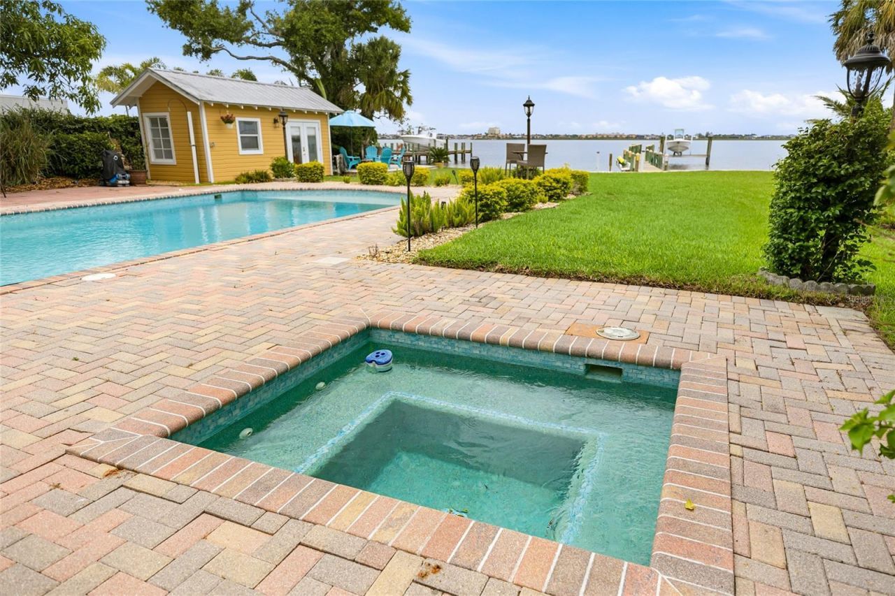1625 1st Avenue E, Bradenton, FL 34208 Photo