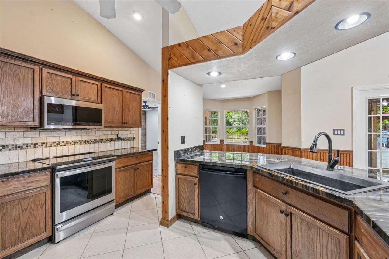 204 Jefferson Drive, Lake Placid, FL 33852 Photo