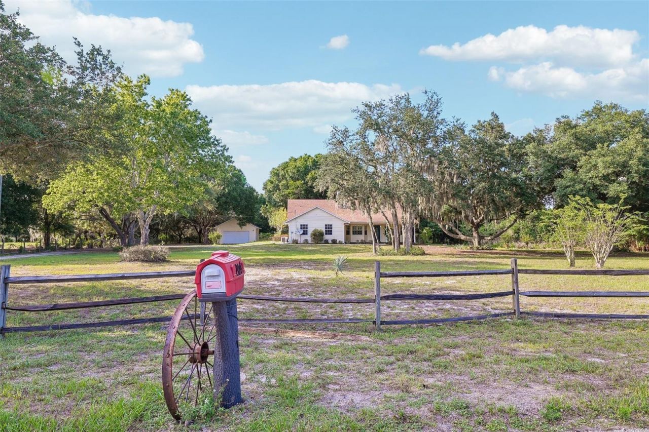 204 Jefferson Drive, Lake Placid, FL 33852 Photo