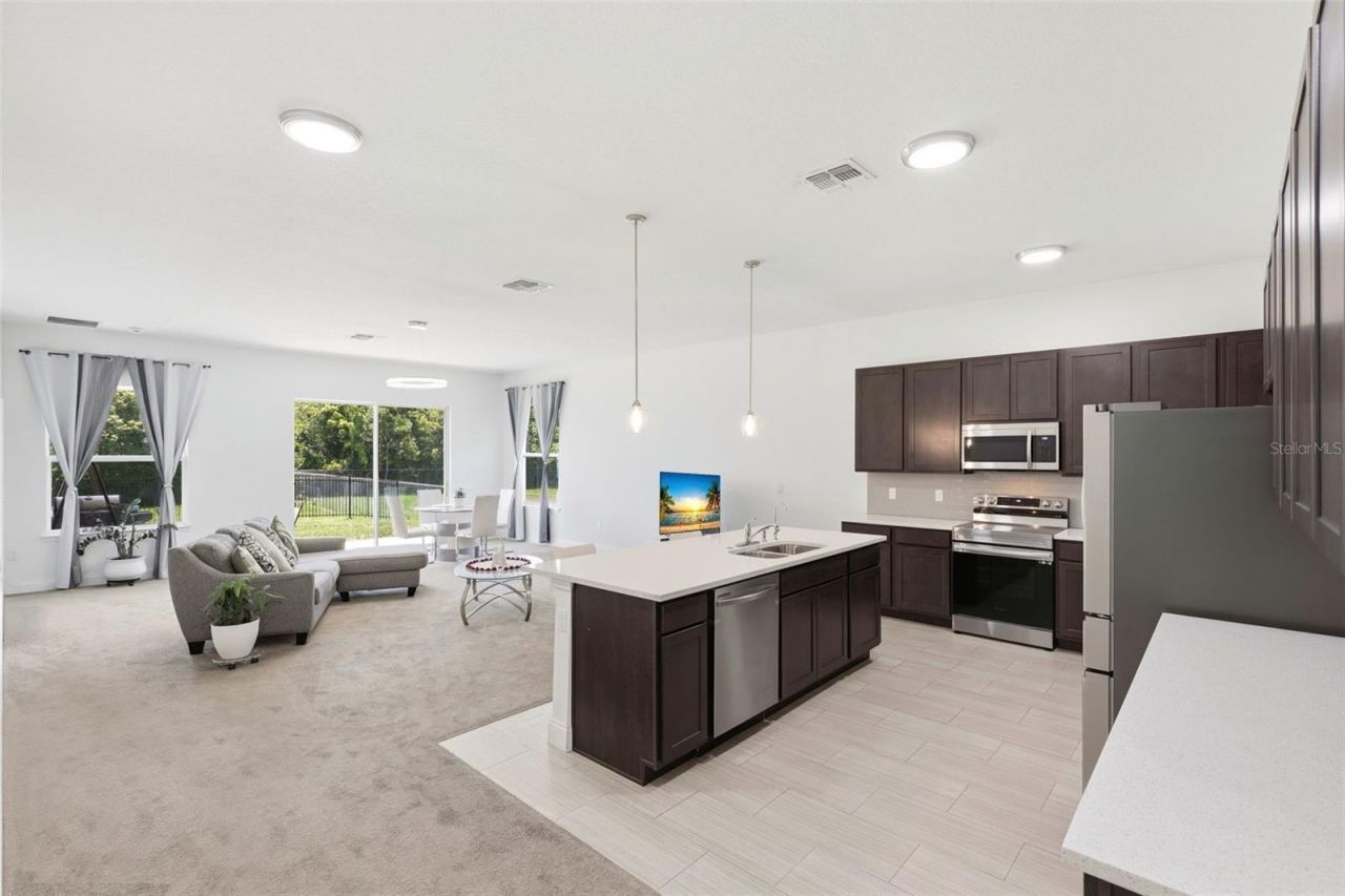 802 Reflection Lake Drive , Orlando, FL 32807 Photo