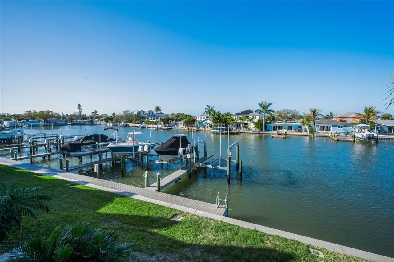 140 Marcdale Boulevard, Indian Rocks Beach, FL 33785 Photo