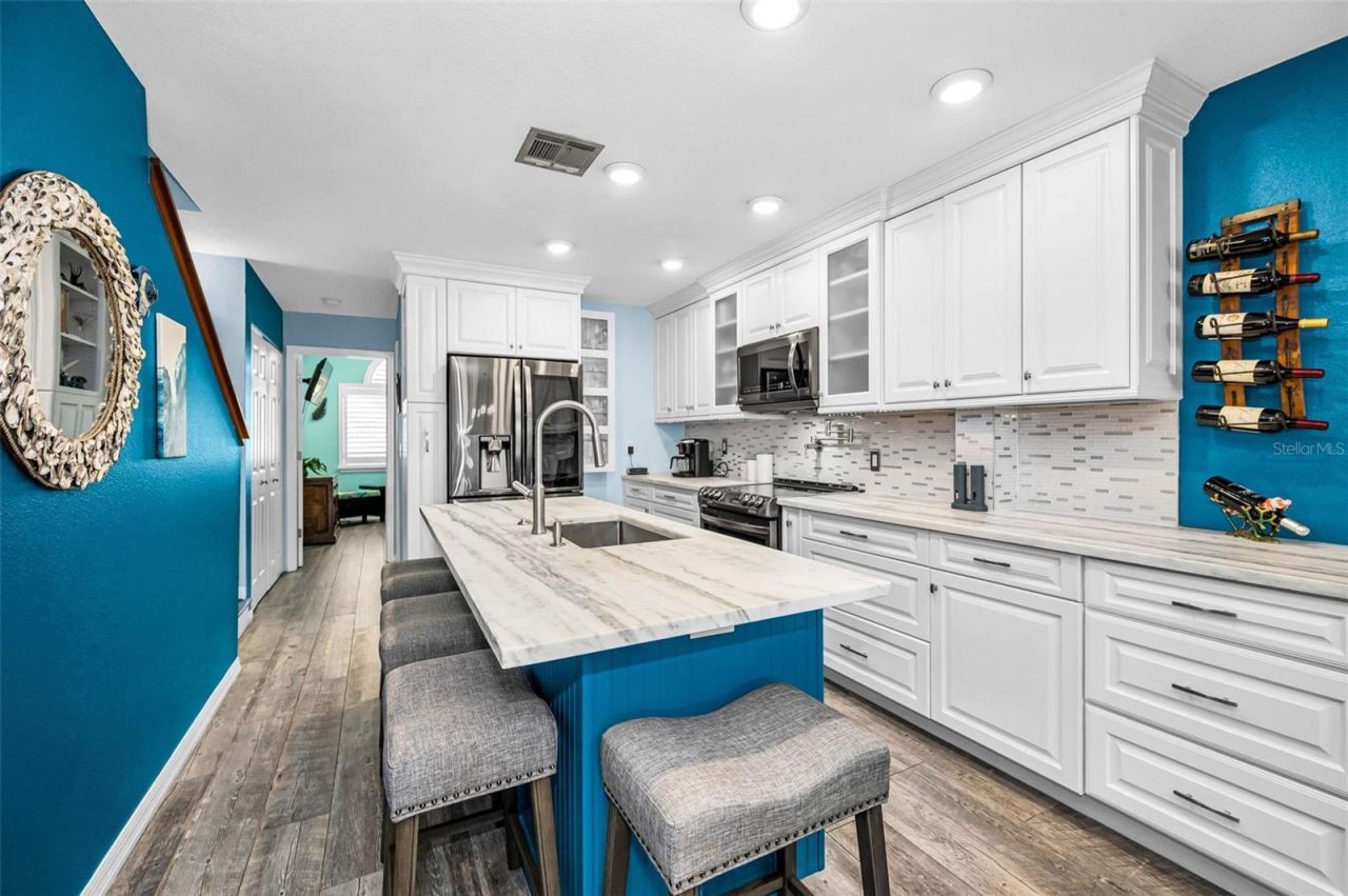 140 Marcdale Boulevard, Indian Rocks Beach, FL 33785 Photo